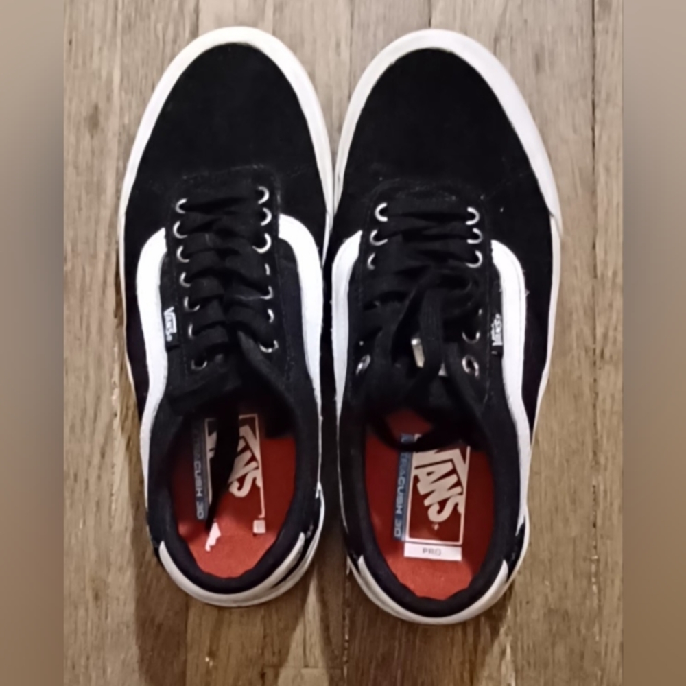 Vans Chima Pro 2 Skate Shoes - (Suede/Canvas) Black/White